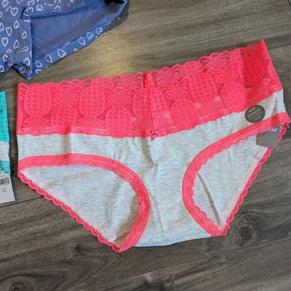 American Eagle Aerie Boy Briefs and Boy Short Panties Neon Lace and Hearts - Picture 2 of 3